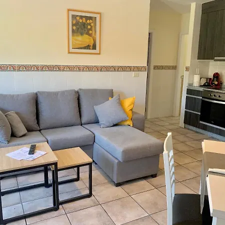 Lägenhet Turisticos Casa Sandra